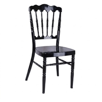 Chaise d'extérieur commerciale ergonomique en résine PP, moulée monobloc, robuste, pour mariage, appartement, villa, avec dossier détachable