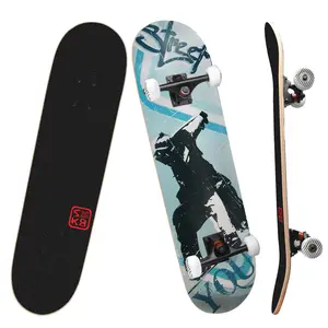 Vente en gros de planches à roulettes personnalisées en érable canadien à 7 couches, planche à roulettes complète en bois d'érable - Product Image 1