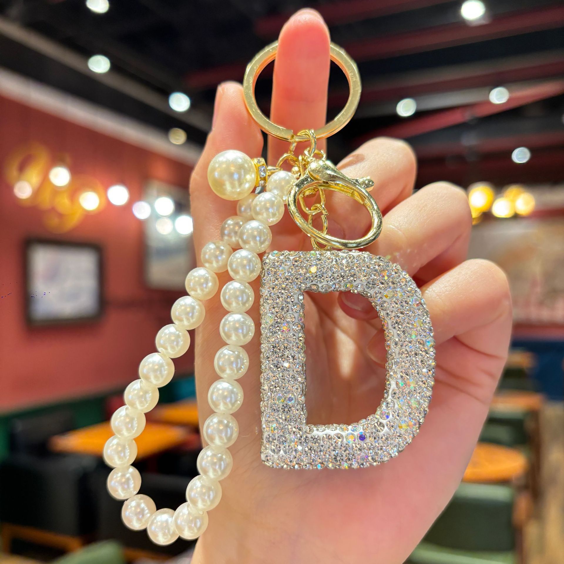26 English letters [D]