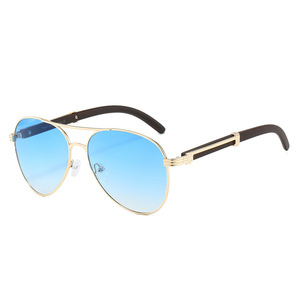 Lunettes de soleil de luxe pour homme et femme, style vintage, monture en métal doré sans bordure, verres dégradés, style aviateur - Product Image 4