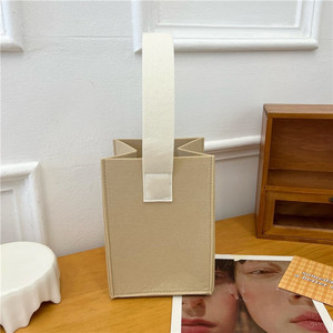 Big Capacity <b>Handbag</b> Felt Shoulder Daily Bag - Product Image 6