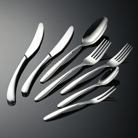 Ensemble de couverts de haute qualité à manche incurvé, en acier inoxydable 304 poli miroir, pour restaurant et hôtel