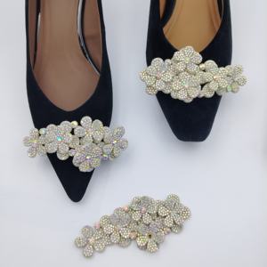 Grosir 3D bunga berlian imitasi tambalan kristal Dekorasi DIY Appliqued untuk sepatu pakaian tas topi - Product Image 2