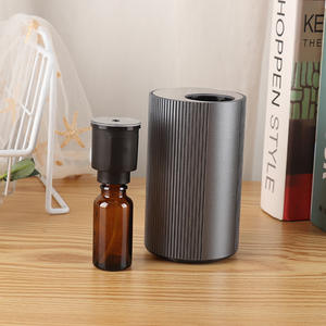 Difusor de Aromaterapia para Coche Mini USB Moderno con Vapor Frío, Aleación de Aluminio y Botella de Vidrio, Bajo Ruido, Eliminación de Olores, Repelente de Mosquitos - Product Image 3