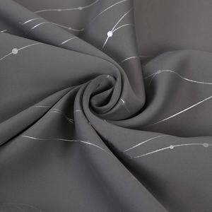 <span class=keywords><strong>2021</strong></span>การออกแบบใหม่ที่มีคุณภาพสูงผ้าม่านสีเทาความร้อนฉนวนกันความร้อนห้องนั่งเล่นหน้าต่างแรเงาที่กำหนดเองผ้าม่าน - Product Image 3