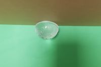 Lentille en verre borosilicate texturé à surface écorcelle d'orange pour éclairage uniforme et diffusion de lumière LED