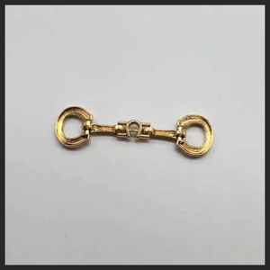Boucles à ardillon métalliques pour sacs, vêtements, chaussures – Quincaillerie durable en alliage, œillets, finition plaquée, origine Shenzhen - Product Image 5
