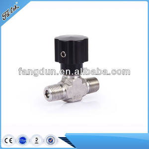 صمام إبرة يدوي عالي الضغط من الفولاذ المقاوم للصدأ 316 بقطر خارجي 1/4 بوصة مع قاعدة مقبض مانعة للانزلاق 6000 رطل لكل بوصة مربعة - Product Image 3