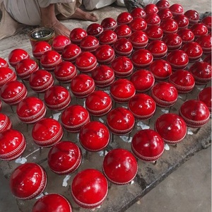 Pelota de críquet de cuero Rosa Pelota de críquet de cuero duro - Product Image 5