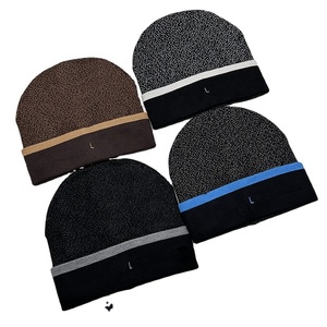 Cappello da Sci Invernale di Lusso, Design Americano, Caldo e Resistente al Freddo, in <span class=keywords><strong>Poliestere</strong></span>/Cotone con Paillettes, Senza Bordi - Product Image 1