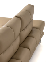 Minimalistisches Italienisches Beige Echtleder-Polstersofa L-förmiges Modulares Ecksofa mit Metallbeinen Luxus-Villa Wohnzimmer