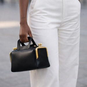 Hochwertige Retro PU-Kissen-Tasche mit Beidseitiger Verschlusschnalle Modische Leicht-Luxus Damen Einriemen-Bürohandtasche - Product Image 3