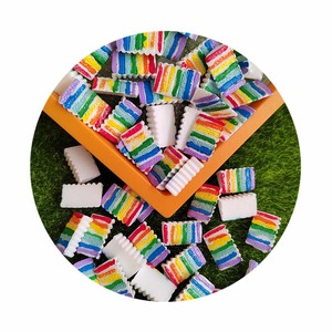 100 pièces Simulation Mini arc-en-ciel gâteau résine Flatback Cabochon Miniature nourriture poupée maison décoration <span class=keywords><strong>Slime</strong></span> charme artisanat - Product Image 3