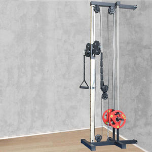 <span class=keywords><strong>Lat</strong></span> Pulldown <span class=keywords><strong>Machine</strong></span> fissato al <span class=keywords><strong>muro</strong></span> con <span class=keywords><strong>Lat</strong></span> Pull Down Bar peso regolabile Black - Pulley Cable System - Product Image 3