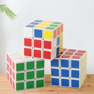 <span class=keywords><strong>Cubo</strong></span> Mágico <span class=keywords><strong>3x3</strong></span> Mini Nostálgico de 57cm, Colorido, Suave, de Alta Velocidad, con Guía Secreta, Juego de Rompecabezas, Venta al Por Mayor - Product Image 3