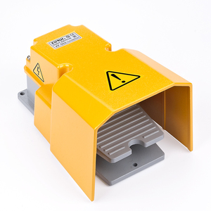 XURUI FS502 15A SPDT Elektrischer Pedalschalter Hochleistungs-Wasserdichter Aluminiumlegierungs-Gehäuse Fußschalter - Product Image 1