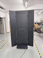 Pantalla LED Publicitaria Digital P2.5/P1.86 para Interiores, con Soporte SDK, Plegable Triple, Doble Cara, con 1 Año de Garantía