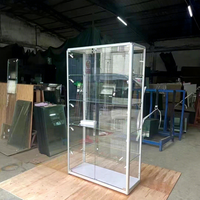 Vitrines d'exposition complètes standard et personnalisées pour objets de collection en aluminium avec éclairage LED et verre verrouillable