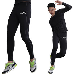 Cómodo para la exploración urbana con pantalones de chándal de tela adaptables al movimiento - Product Image 3