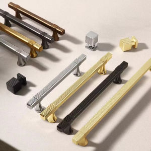 Atacado de Diversos Estilos de Ferragens para Móveis de Cozinha, Puxadores e Maçanetas para Armários e Gavetas - Product Image 1