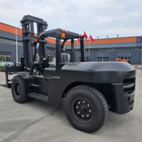 Montacargas Diésel QINGCHA CPCD120, Capacidad de 12 Toneladas, Motor XICHAI 6110 de Alta Eficiencia, Neumáticos Sólidos de Alta Resistencia, Elevación de 3000 mm, Uso Industrial