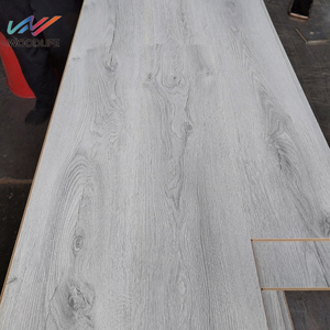 Suelo de fábrica OEM decoración interior diseño moderno 8mm 12mm MDF HDF madera como suelo <span class=keywords><strong>laminado</strong></span> tablón <span class=keywords><strong>parquet</strong></span> con <span class=keywords><strong>el</strong></span> <span class=keywords><strong>mejor</strong></span> precio - Product Image 1