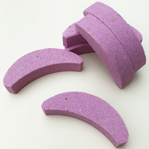 Afilador de Cadena Yunbei Crescent Stone de Madera de Sándalo Púrpura Manual para Motosierra - Product Image 1