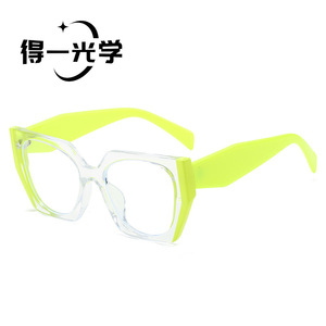 แว่นตาป้องกันแสงสีฟ้าสำหรับผู้หญิง รุ่น Cat Eye เลนส์ PC แบบเต็มกรอบ 5211 - Product Image 1