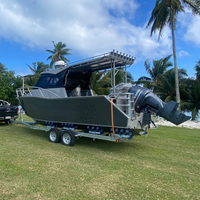 Bateau de luxe de 7,5 m (25 pieds) en aluminium soudé pour sports nautiques, bateaux à moteur rapides, voiliers, yachts de pêche, fabriqué en Chine pour la vente en mer