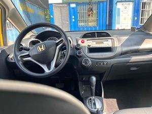 <span class=keywords><strong>Honda</strong></span> Fit 2008 Usata in Vendita, Versione Comfort 1.3L, Trasmissione Automatica, 5 Posti, Benzina, R15, Guida a Sinistra, Auto Base - Product Image 5