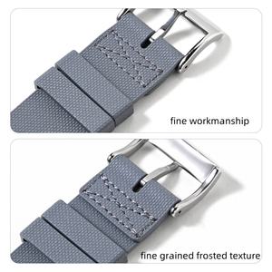 ワンピースデザインFluororubber時計ストラップIWC用ロレックス交換ストラップつや消しテクスチャユニバーサルラグジュアリーウォッチバンド - Product Image 2