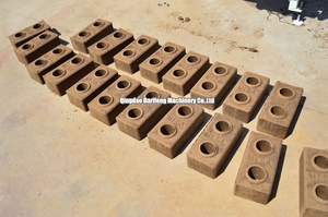 M7mi Cặp song sinh tùy chỉnh khuôn mẫu để sản xuất gạch rắn giá thấp thủy lực ép đất sét lồng vào nhau Khối Máy làm gạch - Product Image 6