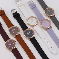 Montre à quartz pour femme, style coréen, micro-commerce virale Douyin, écologique, incrustée de diamants, bracelet en acrylique, petite taille