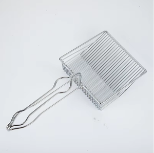 Venta al por mayor de <span class=keywords><strong>metal</strong></span> grande gato mierda pala mango largo pala profunda cuchara de <span class=keywords><strong>metal</strong></span> para arena para gatos - Product Image 4