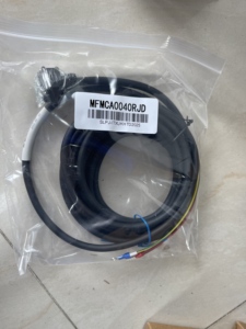 สายเซอร์โว MFMCA0040RJD - Product Image 1
