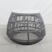 Table d'appoint de jardin moderne pour balcon, petite et ronde, avec plateau en pierre frittée et corde tressée grise