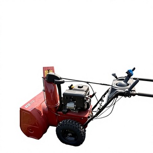 Sopladora de nieve autopropulsada de dos etapas Toro 826 OAE usada - Product Image 1