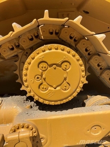 Bulldozer Caterpillar CAT D8R usado a la venta en stock a precios bajos - Product Image 6