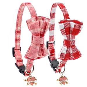 Nuevo Día de San Valentín Corazón Colgante Campana Arco Gato Collar - Product Image 2