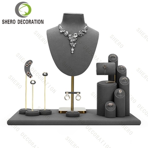 Accessoires de présentation spéciaux pour bijouterie, vitrine en acier inoxydable gris microfibre pour colliers, boucles d'oreilles, bagues et bracelets - Product Image 3