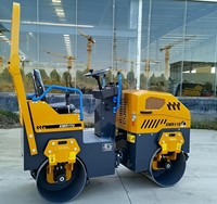 Compacteur vibrant léger à double tambour XMR110 de China Road Machinery avec une charge linéaire statique de 57N/cm à vendre