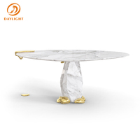 Table à manger sur mesure fabriquée par le fabricant, mettant en valeur le style luxueux et moderne, une table à manger unique avec un design inspiré du diamant