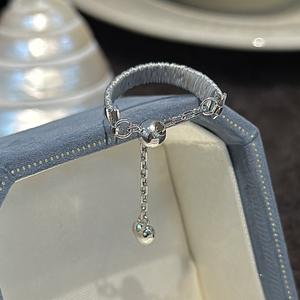 Conjunto de Pulsera y Anillo Wenchi S925 de Plata Pura Italiana con Textura de Lujo y Diseño Simple Desplegable, Modelo 22409, Venta al Por Mayor - Product Image 4