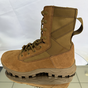 รองเท้าบูท DSF603 รุ่น Tactical สีน้ำตาลหนังกลับ หุ้มข้อสูง ทนทาน เหมาะสำหรับทุกฤดู - Product Image 1