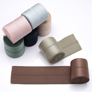 Bande élastique pliée brillante et colorée, large sangle élastique plate pour la modification de ceintures, de jupes et de gaine. - Product Image 1