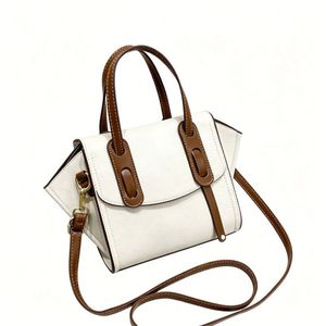 Korean Style Trendy Women'S Crossbody Handbag Elegant Ladies Shoulder Handbag Custom Logo Pu Leather Luxury Sling <b>Bags</b> For Girls - Product Image 1