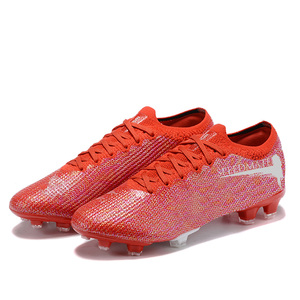 Chaussures de football respirantes CR7 pour adultes et enfants, chaussures de football professionnelles, tige en toile, semelle intermédiaire en PVC, semelle extérieure en caoutchouc, qualité supérieure - Product Image 3