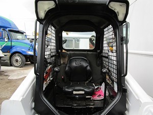 Cargador de Dirección Deslizante T590 Usado, Modelo 2023, Excelente Estado, Amarillo, Motor y Rodamientos de 49.2 kW, Uso Comercial, en Venta - Product Image 2