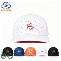 Gorra Trucker de Malla Ajustable y Transpirable con Parches de Logotipo de Estrella Personalizados, Color Negro-Rojo, para Uso Casual Unisex