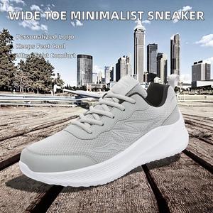 Baskets de créateur à bout large brodées unisexe ultra-légères à rebond, chaussures de marche tendance en EVA, chaussures de course d'été pour hommes - Product Image 2